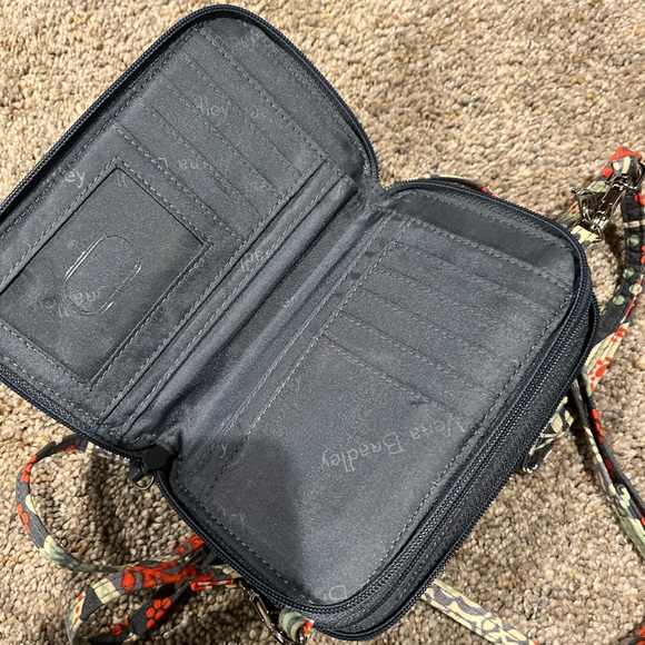 Vera Bradley bag set.  Discontinued Pattern.  5 pieces - Picture 10 of 12